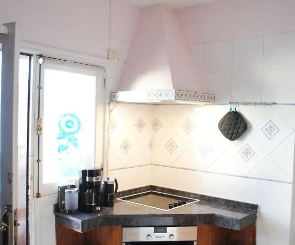 Casa Blanca Villa *